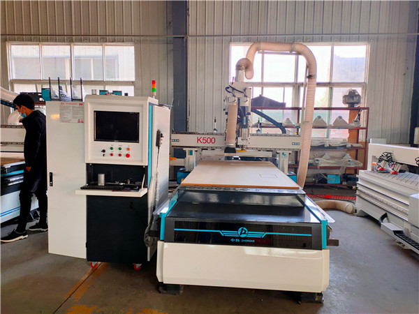 板式家具開料機(jī)設(shè)備