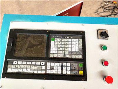 數(shù)控帶鋸幾何精度的測量方法及工具